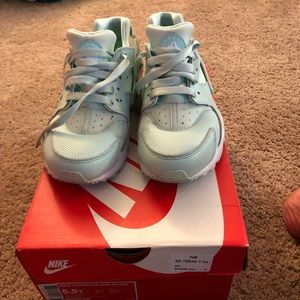 Nike Huarache run (igloo-white)